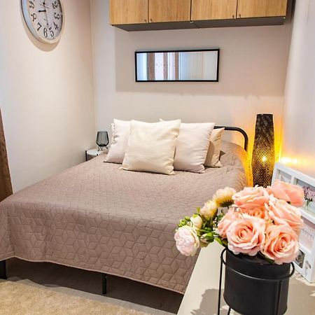 Le Victorieux - Appart 2 Pieces -Proche Paris Clichy Luaran gambar